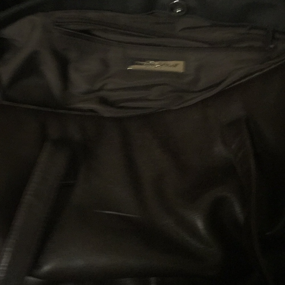 Men’s leather carry bag